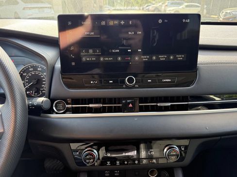 Used 2025 Mitsubishi Outlander SE FWD image 16