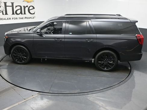 Used 2025 Ford Expedition Max Platinum w/ Stealth Appearance Package AWD/4WD image 47