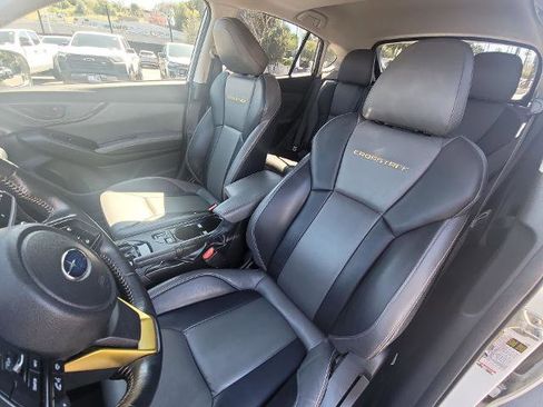 Used 2022 Subaru Crosstrek 2.5i Sport w/ Moonroof Package image 19