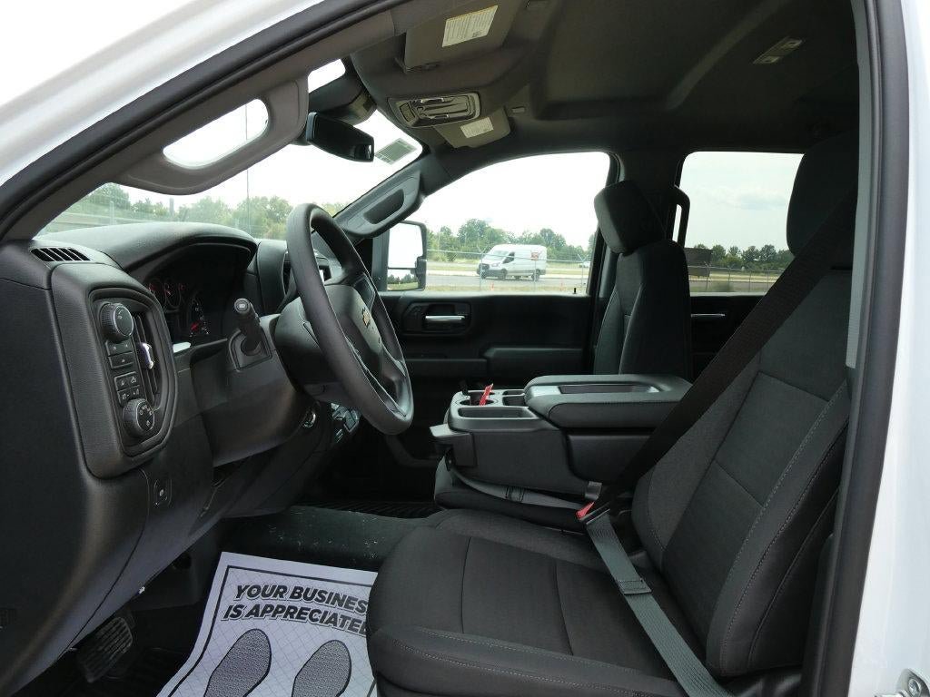 New 2026 Chevrolet Silverado 2500 Custom w/ Custom Value Package AWD/4WD image 16