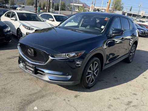 Used 2018 MAZDA CX-5 Touring w/ Preferred Equipment Package image 3