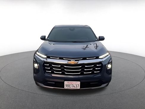 Used 2025 Chevrolet Equinox LT image 4