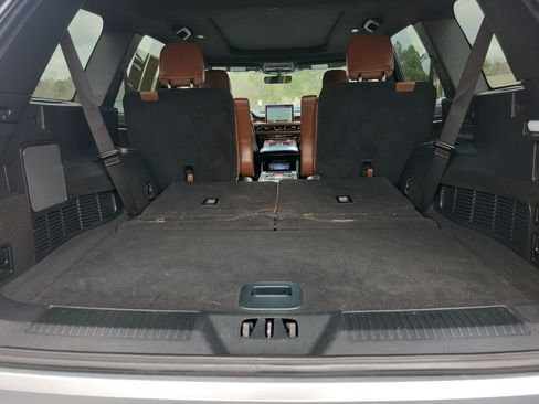 Used 2023 Lincoln Aviator Reserve w/ Equipment Group 201A image 24