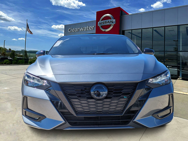 Used 2023 Nissan Sentra SR w/ Midnight Edition Package FWD image 2