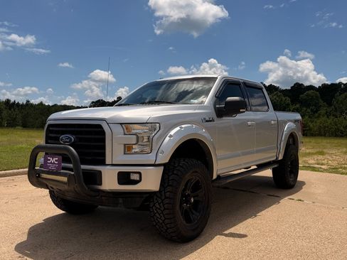 Used 2015 Ford F150 XLT w/ Equipment Group 301A Mid AWD/4WD image 1