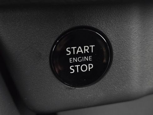New 2026 Nissan Rogue SV FWD image 28