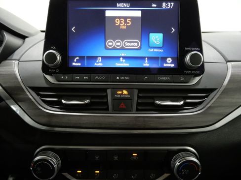 Used 2025 Nissan Altima 2.5 SV image 20