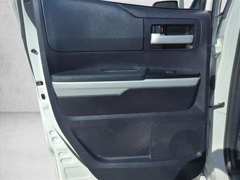 Used 2014 Toyota Tundra SR5 w/ SR5 Upgrade Package RWD image 11