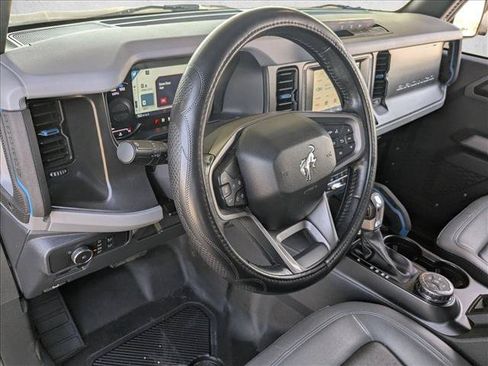 Used 2022 Ford Bronco Black Diamond AWD/4WD image 9