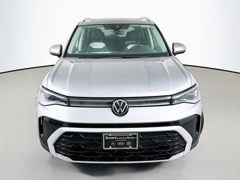 New 2026 Volkswagen Taos SEL image 2