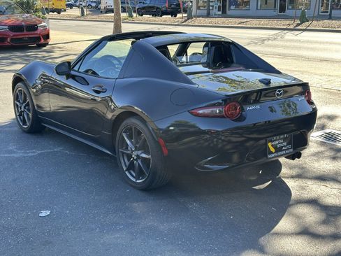Used 2017 MAZDA MX-5 Miata RF Club image 12