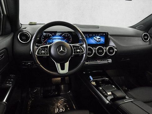Used 2022 Mercedes-Benz GLA 250 4MATIC image 20
