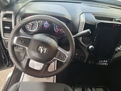 Used 2026 RAM 2500 Big Horn AWD/4WD image 5