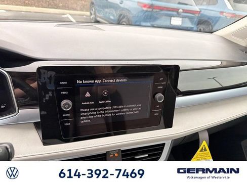 New 2026 Volkswagen Taos SE AWD/4WD image 24