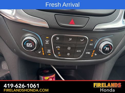 Used 2021 Chevrolet Equinox LT image 18