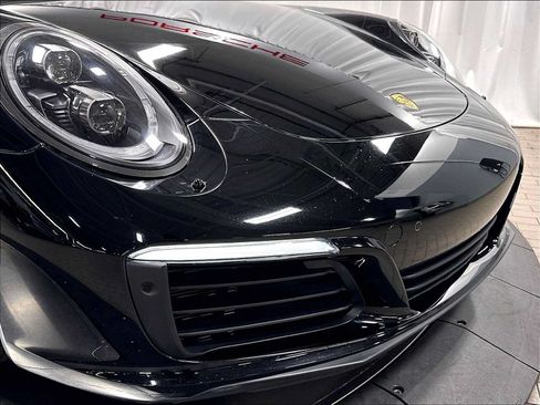 Used 2017 Porsche 911 Carrera 4S AWD/4WD image 31