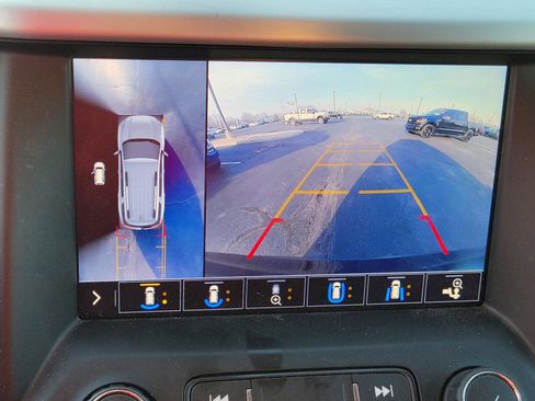 Used 2020 GMC Acadia SLT w/ Premium Package image 28