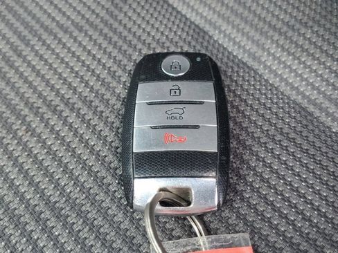 Used 2019 Kia Niro LX FWD image 29