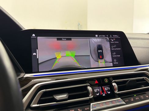 Used 2020 BMW X5 xDrive40i w/ M Sport Package image 24