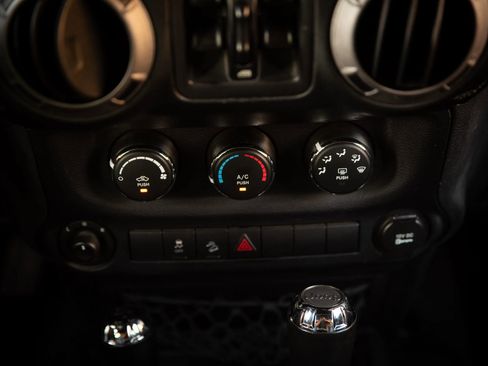 Used 2016 Jeep Wrangler Unlimited Sport w/ Quick Order Package 24S image 24