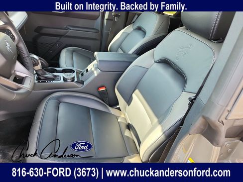 New 2026 Ford Bronco Outer Banks w/ Sasquatch Package AWD/4WD image 12