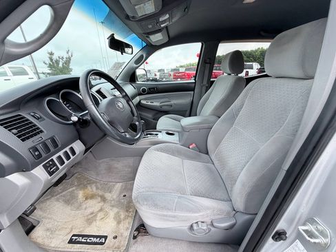 Used 2008 Toyota Tacoma PreRunner RWD image 17