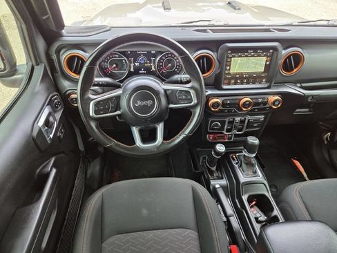 Used 2022 Jeep Gladiator Mojave w/ LED Lighting Group AWD/4WD image 10