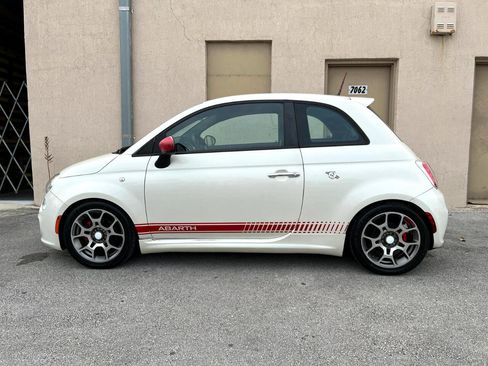 Used 2013 FIAT 500 Sport w/ Beats Audio Pkg image 9