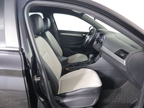 Used 2019 Volkswagen Jetta R-Line w/ R-Line Cold Weather Package image 20