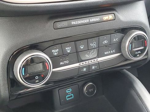 Used 2021 Ford Escape SE w/ Convenience Package image 30