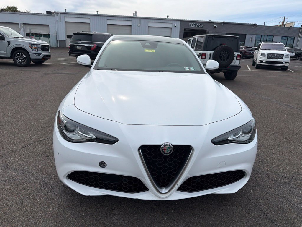 Used 2021 Alfa Romeo Giulia Ti w/ Active Assist 2 Package TI AWD/4WD image 10