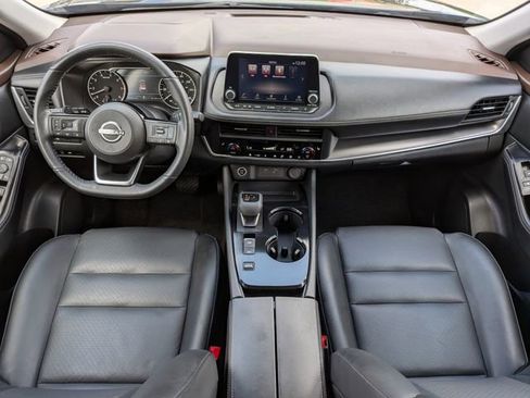 Used 2023 Nissan Rogue SV w/ SV Premium B Package FWD image 28