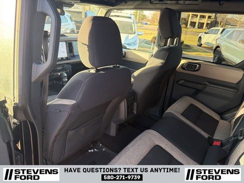 Used 2025 Ford Bronco Big Bend image 32