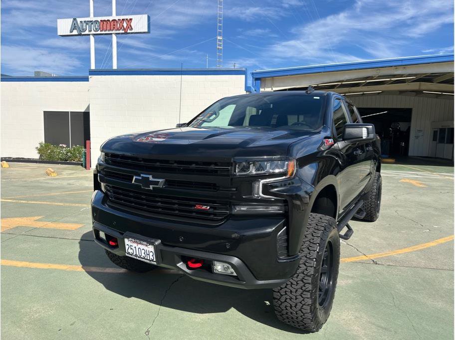 Used 2021 Chevrolet Silverado 1500 LT Trail Boss w/ Convenience Package II AWD/4WD image 3