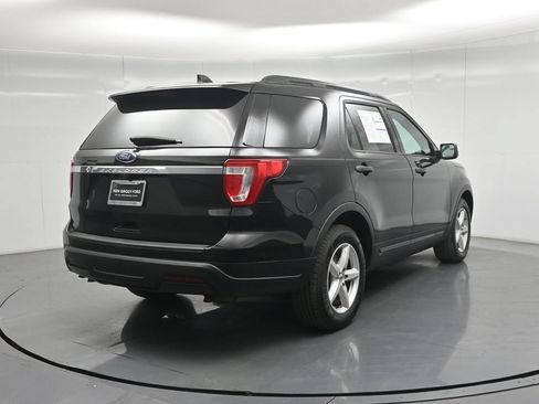 Certified 2018 Ford Explorer FWD image 25