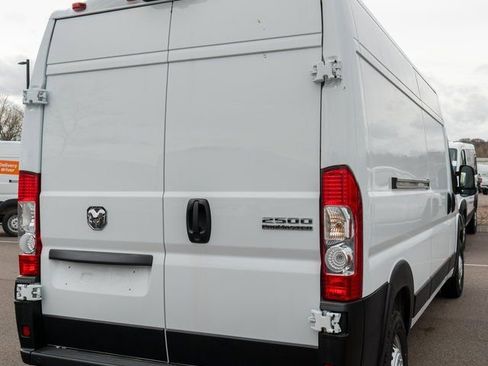 New 2026 RAM ProMaster 2500 w/ Premium Convenience Group image 6