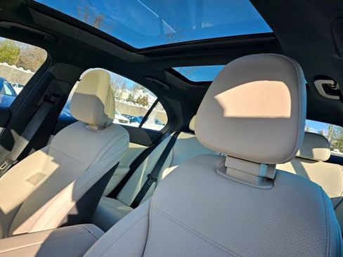 New 2026 Mercedes-Benz C 300 4MATIC Sedan image 18