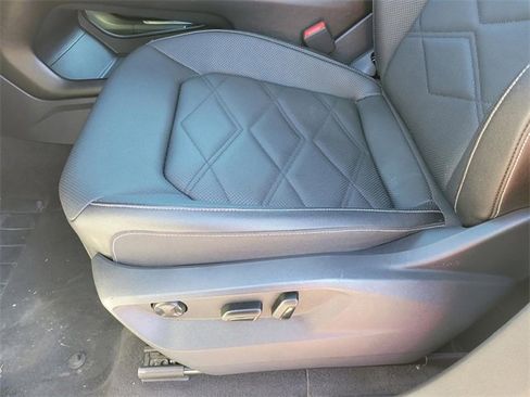 Used 2025 Volkswagen Atlas SE image 10