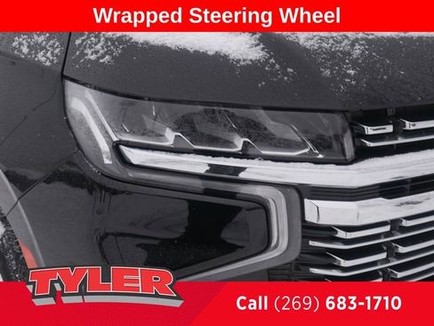 Used 2023 Chevrolet Tahoe Premier image 10