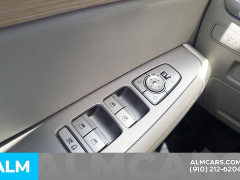 Used 2024 Hyundai Palisade Limited FWD image 38