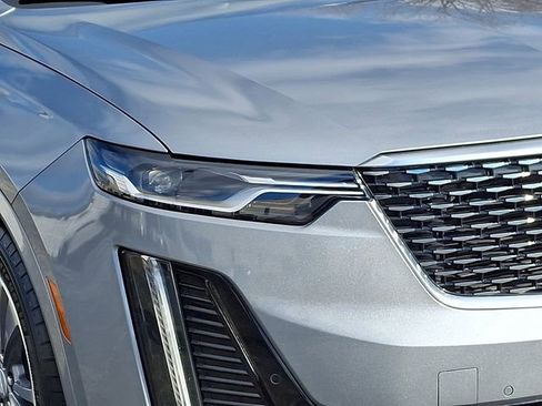 Certified 2025 Cadillac XT6 Premium Luxury image 10