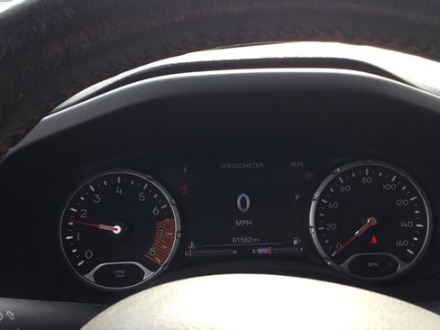 Used 2020 Jeep Renegade Trailhawk w/ Premium Leather Group AWD/4WD image 10
