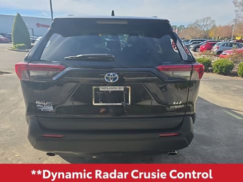 Used 2024 Toyota RAV4 XLE image 6