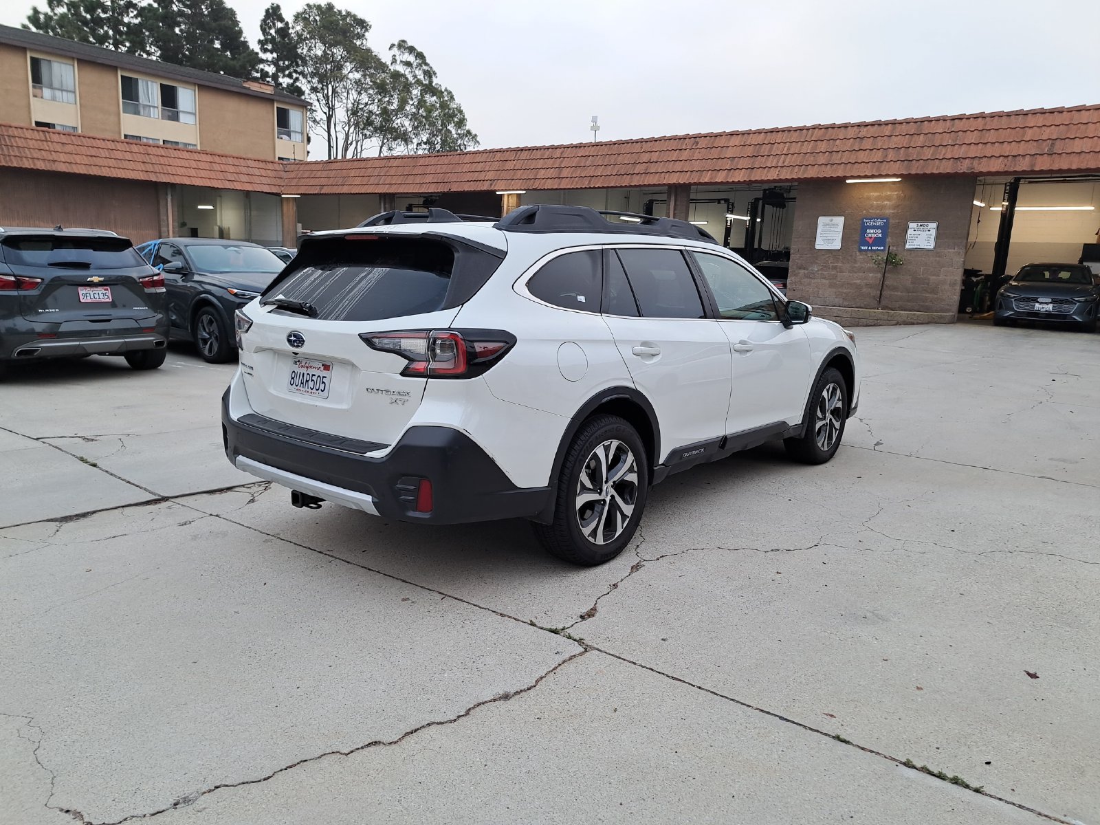 Used 2021 Subaru Outback Limited XT w/ Popular Package #2 AWD/4WD image 5