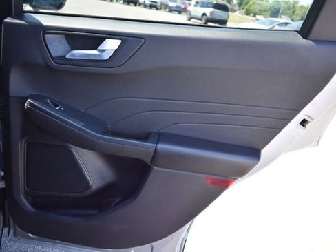 Used 2023 Ford Escape Platinum AWD/4WD image 43
