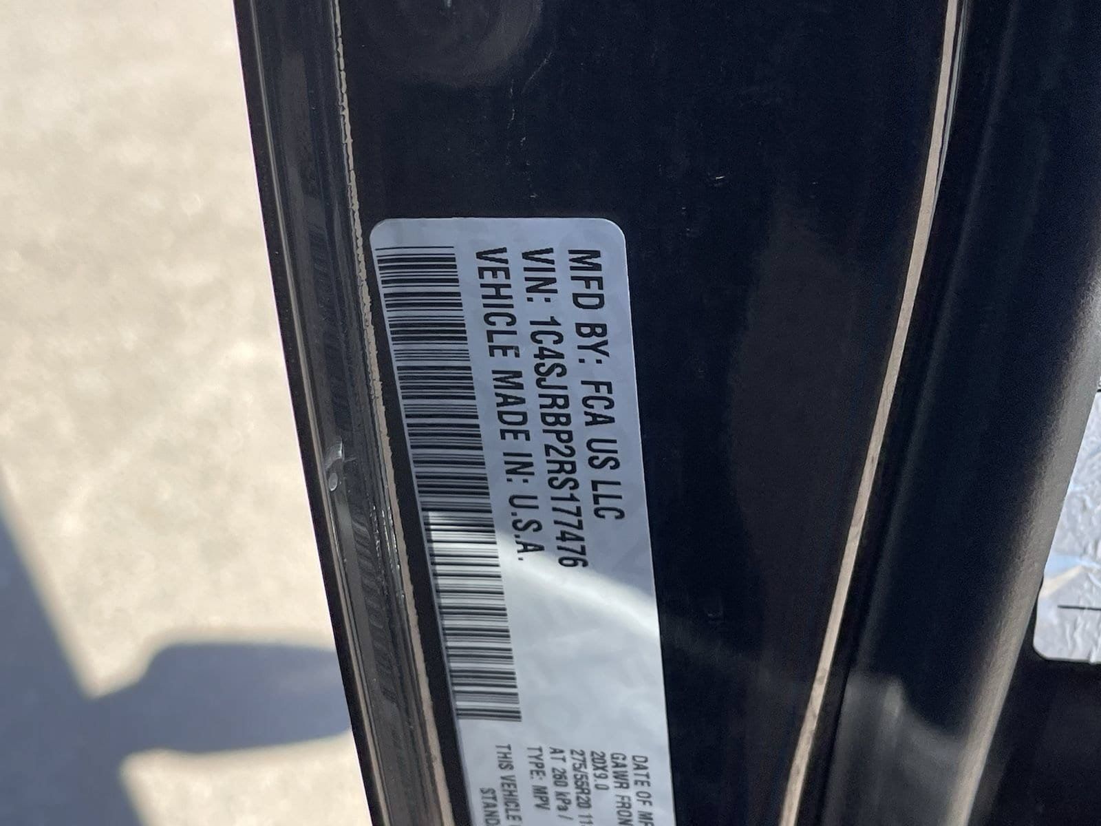 Used 2024 Jeep Wagoneer L Series II w/ Flexible Seating Group RWD image 14