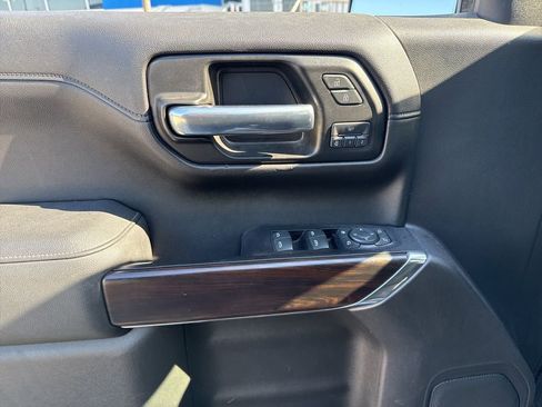 Used 2019 GMC Sierra 1500 SLT image 11