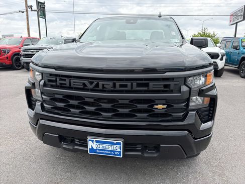 Used 2024 Chevrolet Silverado 1500 Custom AWD/4WD image 2