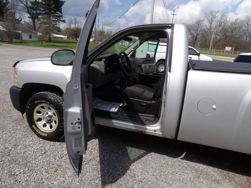 Used 2012 Chevrolet Silverado 1500 W/T AWD/4WD image 7
