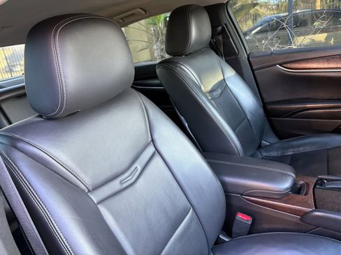 Used 2019 Cadillac XTS Luxury image 25